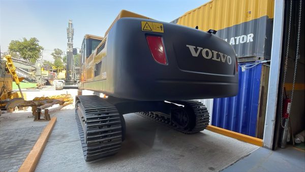 EXCAVADORA CADENAS EC480DL - Imagen 2