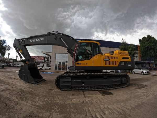 EXCAVADORA CADENAS EC480DL - Imagen 12