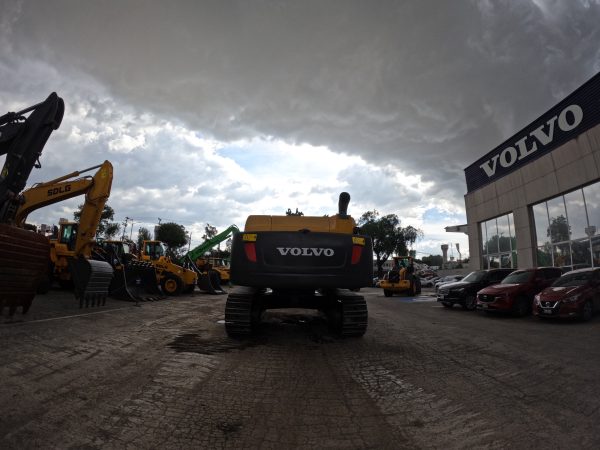EXCAVADORA CADENAS EC480DL - Imagen 7