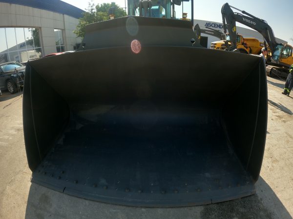CARGADOR FRONTAL L90G - Imagen 9