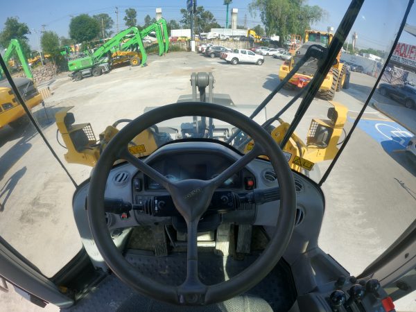 CARGADOR FRONTAL L90G - Imagen 12