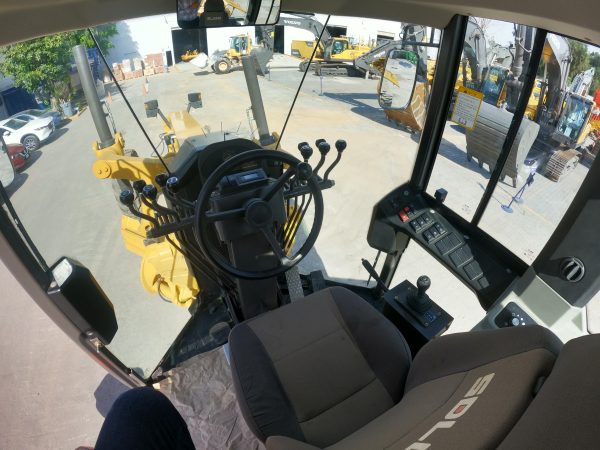 MOTONIVELADORA G9220F - Imagen 18