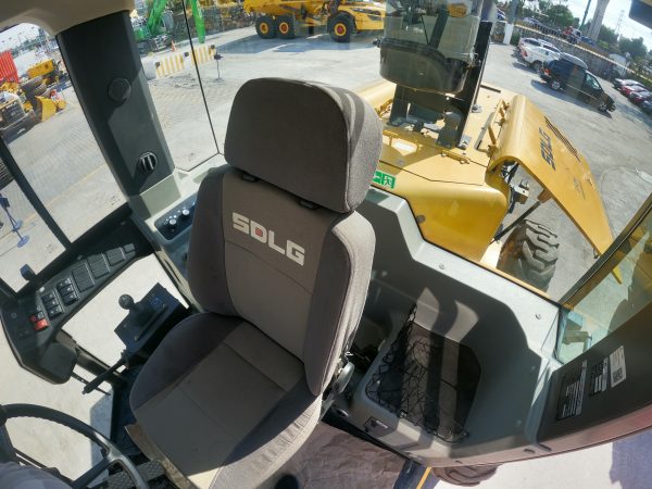 MOTONIVELADORA G9220F - Imagen 21