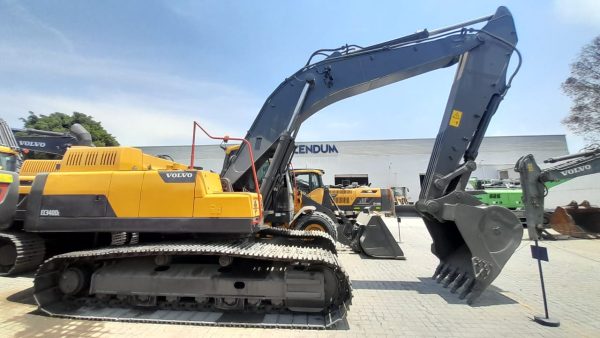 EXCAVADORA SOBRE ORUGAS EC340DL - Imagen 2
