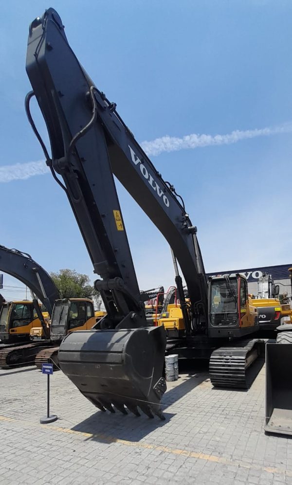 EXCAVADORA SOBRE ORUGAS EC340DL - Imagen 5