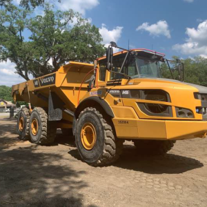 CAMIÓN ARTICULADO A40G