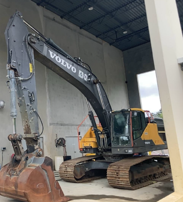 EXCAVADORA CADENAS EC350EL