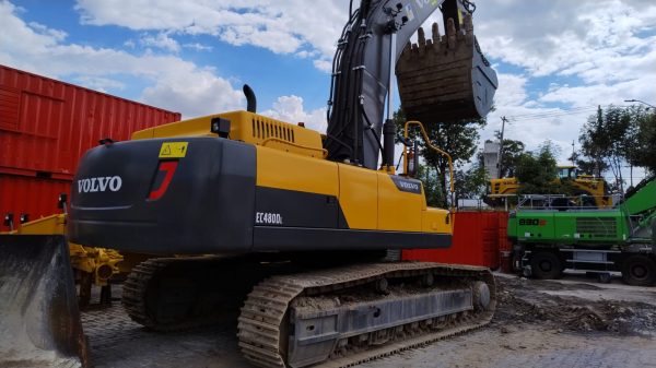EXCAVADORA CADENAS EC480DL - Imagen 4