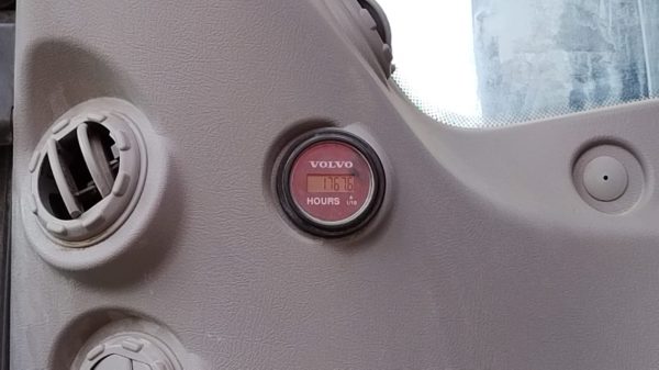 EXCAVADORA CADENAS EC480DL - Imagen 5