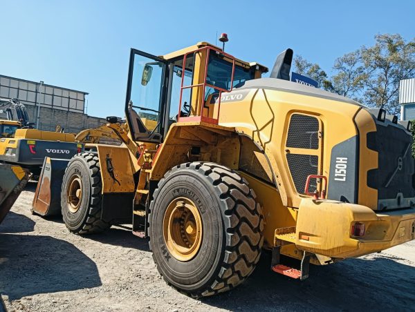 CARGADOR FRONTAL L150H