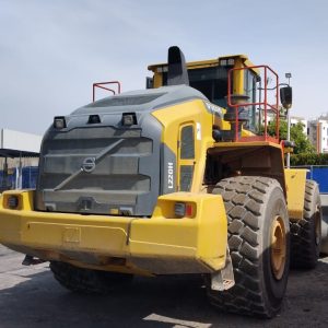 CARGADOR FRONTAL L220H